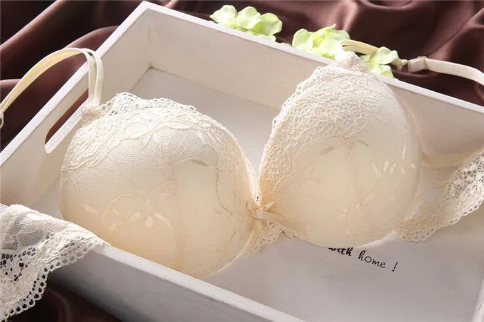 European Style Sexy Bra Set Women Cotton Underwear Sexy Lace Panties Female Push Up Brassiere Fashion Solid Color Lingerie Set - LKBA