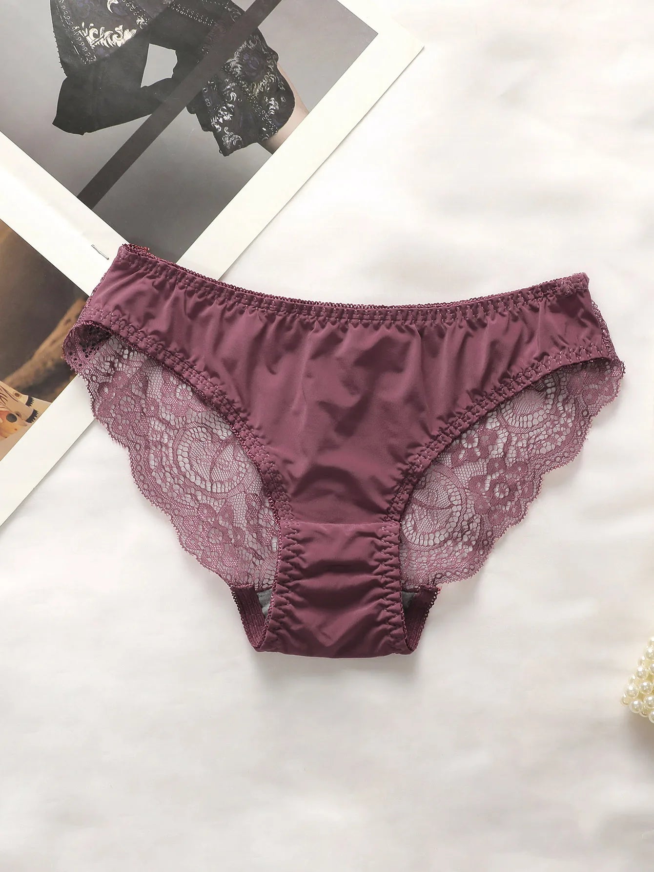 High Quality Hot Selling Sexy Women's Wireless Two-piece Butterfly Solid Color Underwear Women's Lace Underwear Set B2046 - LKBA