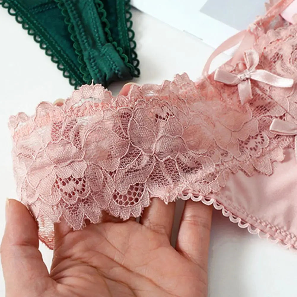 Women White Sexy Lace Panties Low-waist Underwear Thong Female G String Breathable Lingerie Temptation Embroidery Intimates - LKBA