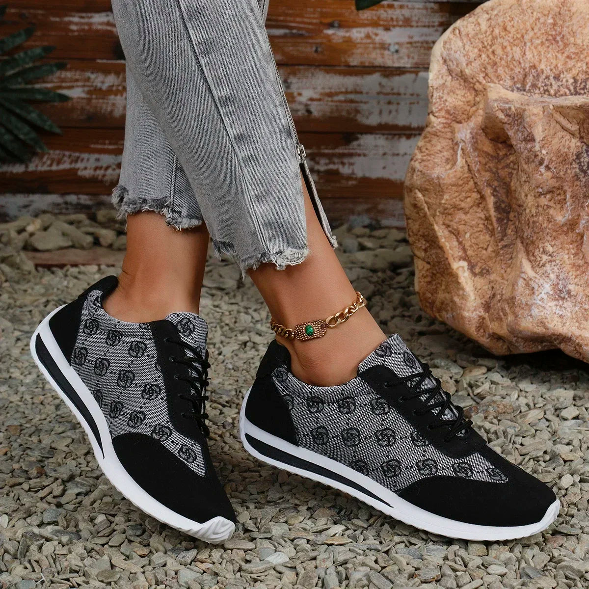 Spring and Summer Women Designer Mouth Breathable Cross Strap Sneakers Flat Comfortable Casual Walking sneakers Zapatos De Mujer - LKBA