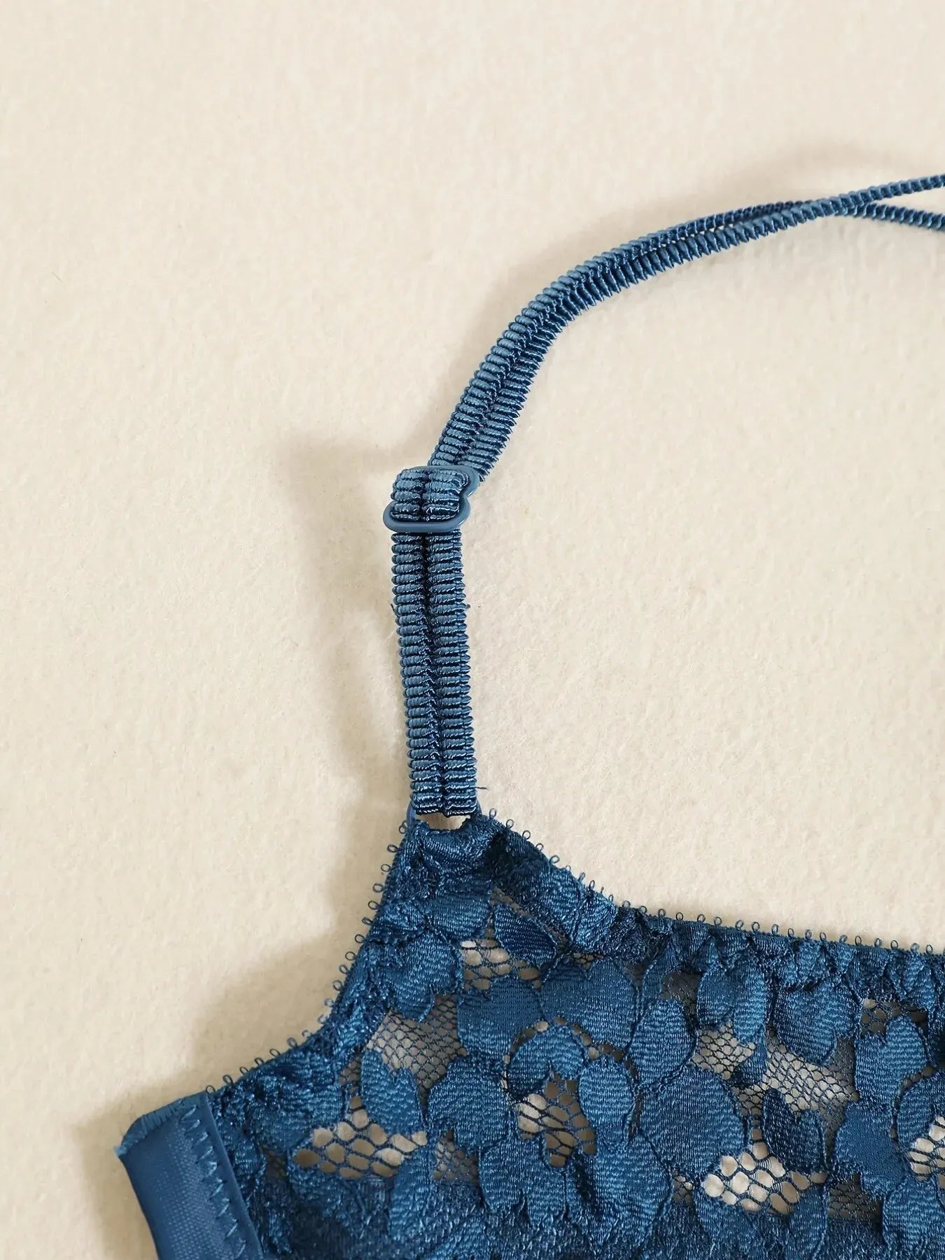 1 Set Elegant Lace Embroidery Breathable Fabric Lingerie Set Push-Up Bra Drop Waist Sheer Panty - Ultimate Valentine's Day - LKBA