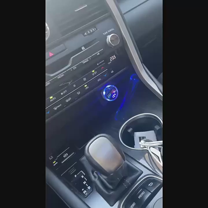 250W PD Car Charger QC3.0 Fast Charge two to Six Port Car Cigarette Lighter Plug Car Charger Flash Charge with Digital Display